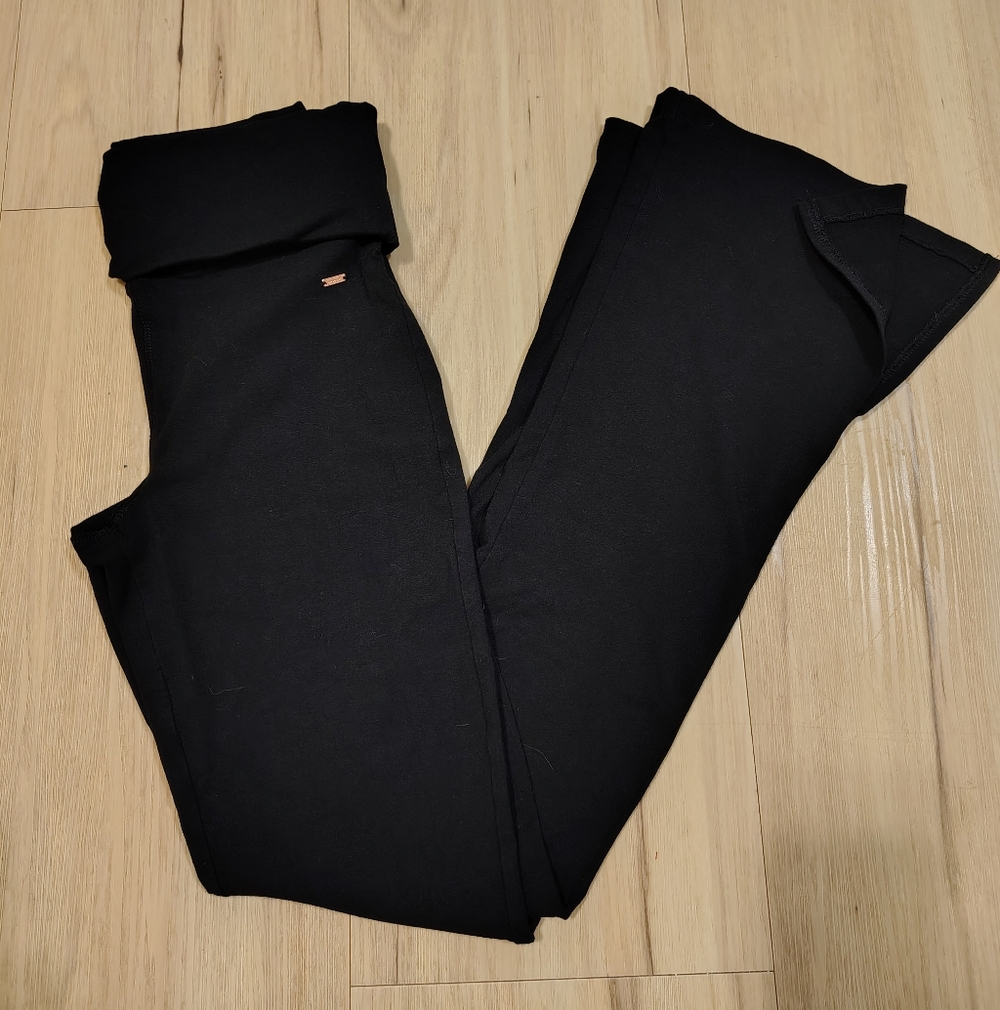 NWOT Pink Victoria's Secret Foldover Flares